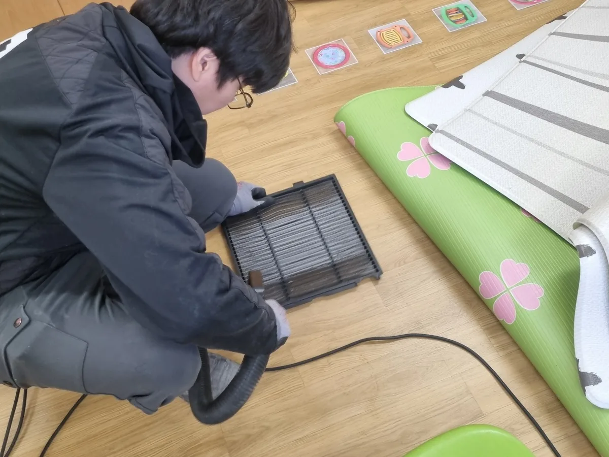 도봉구 쌍문동 놀이방 낮잠실 장비 주변 정밀 위생청소 사례 - 행진크린