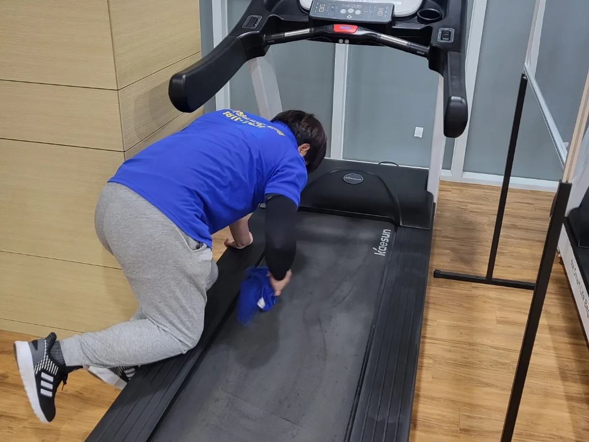 은평구 구산동 피트니스 라커 검사실 위생청소 사례 - 행진크린